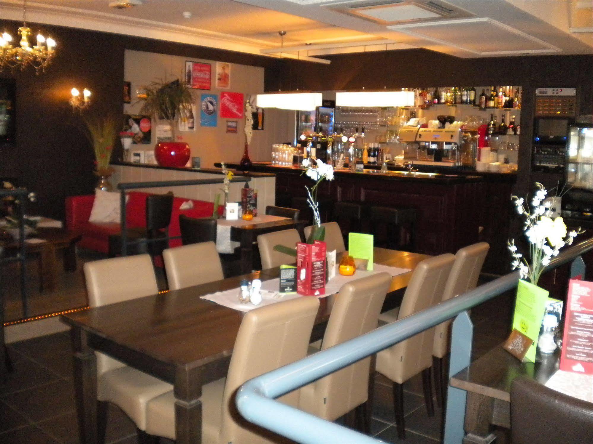 Hotel Restaurant 'T Trefpunt Made Exteriér fotografie